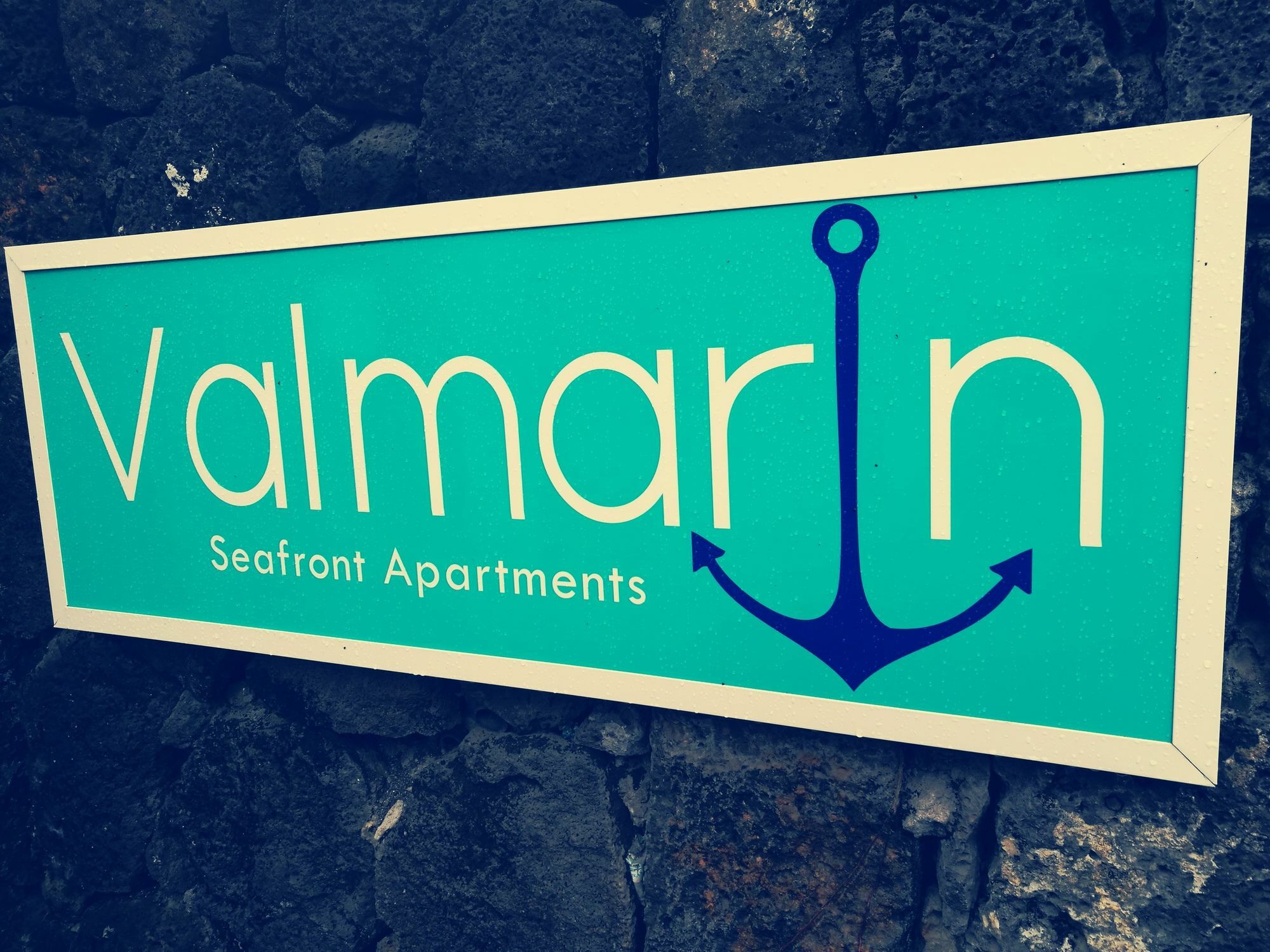 Valmarin Seafront Apartments Trou d'Eau Douce Dış mekan fotoğraf